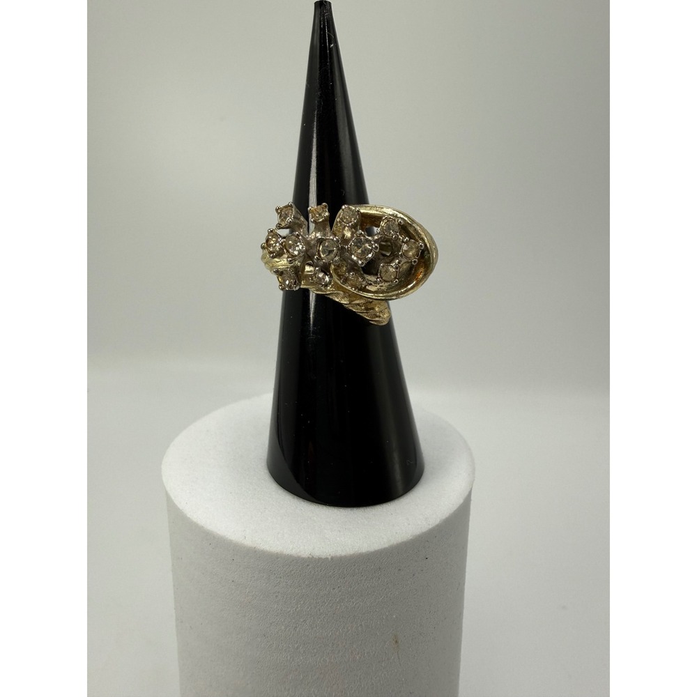 Vintage Gold Tone Rhinestone Cluster Statement Ring Size 5.25 Twisted Band‎